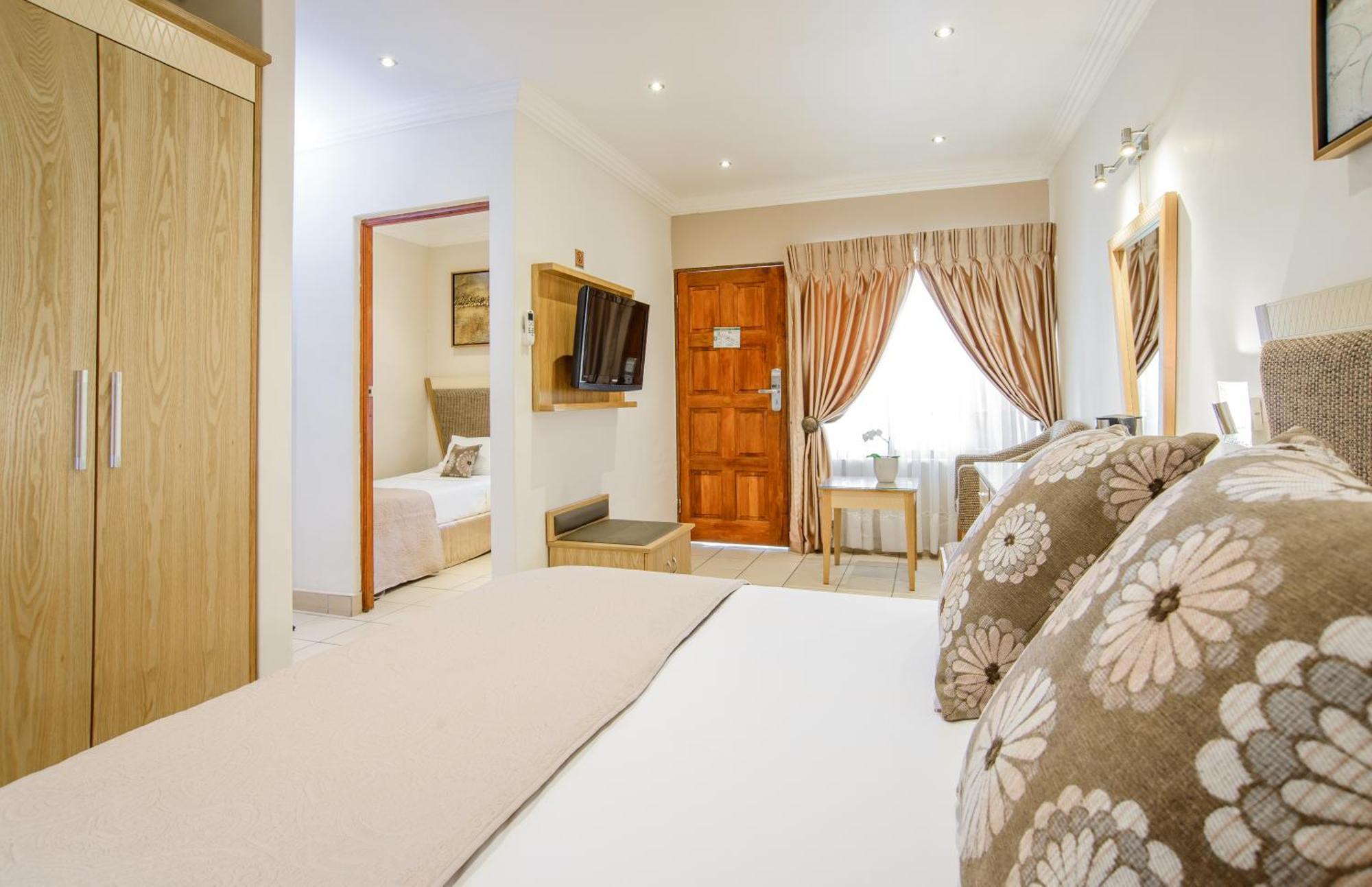 Hotel The Cycad & Mbombela